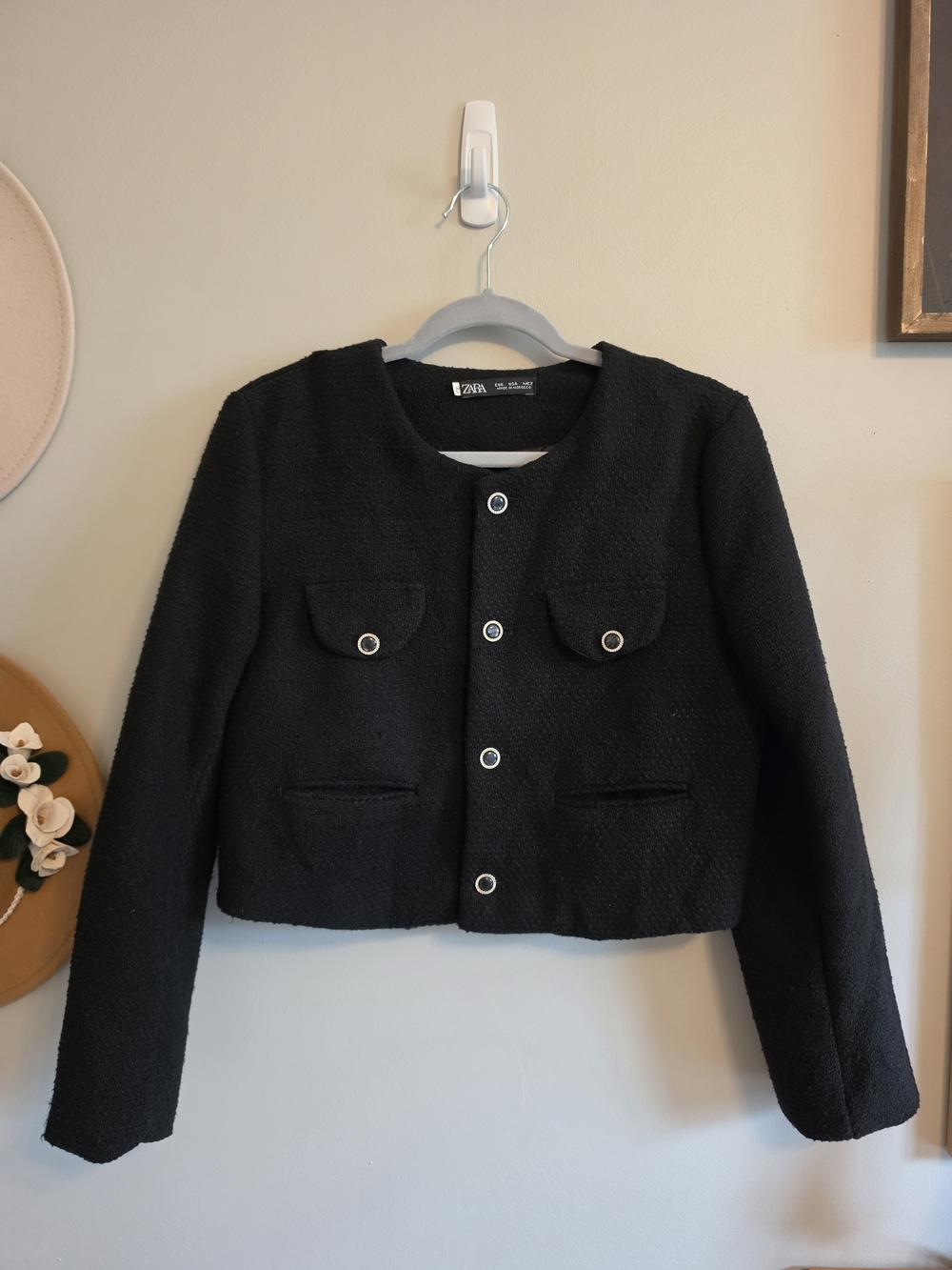 Zara Black Textured Cropped Jacket
